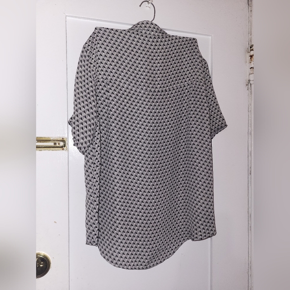 PHILOSOPHY Republic Clothing womens Size XS Blouse geometric pattern - Picture 2 of 5